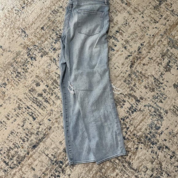 Articles of Society Rene distressed boyfriend jean - Picture 4 of 7